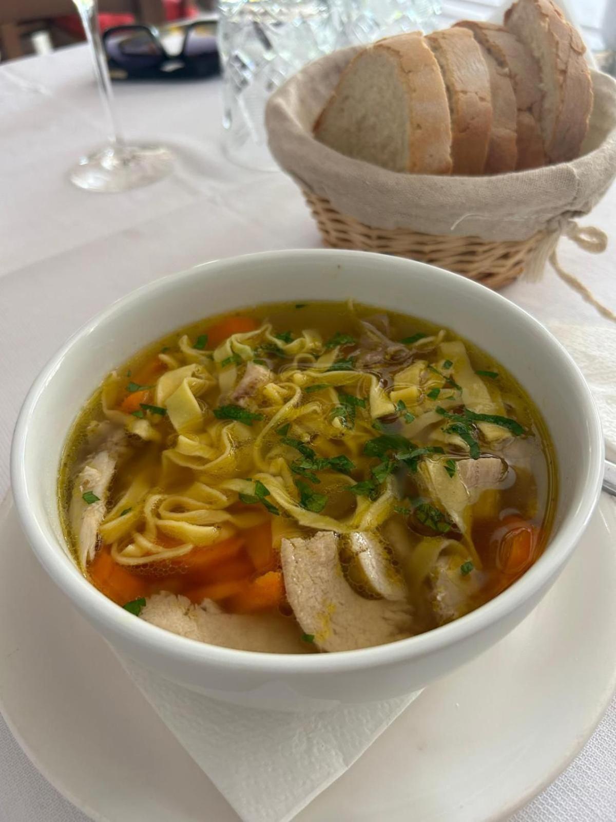 Trattoria Al Gallo Bran  Ngoại thất bức ảnh